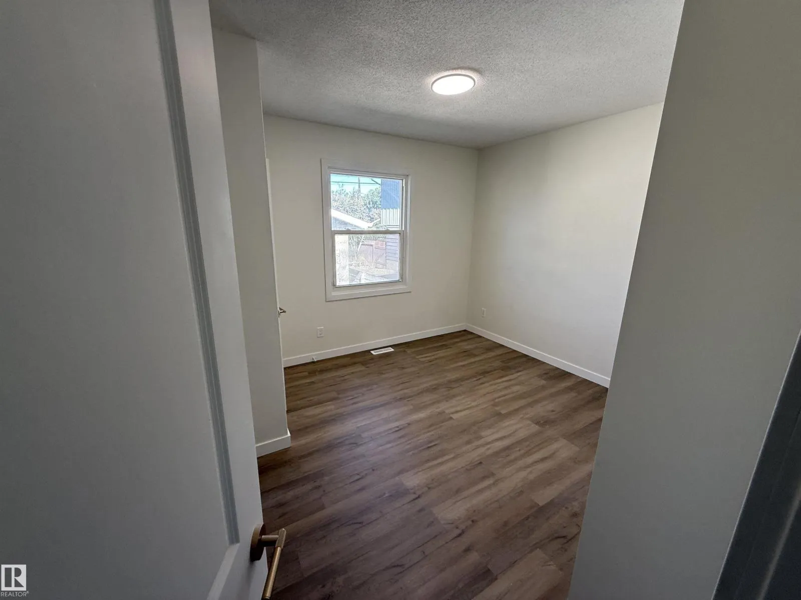 13436 118 AV NW
