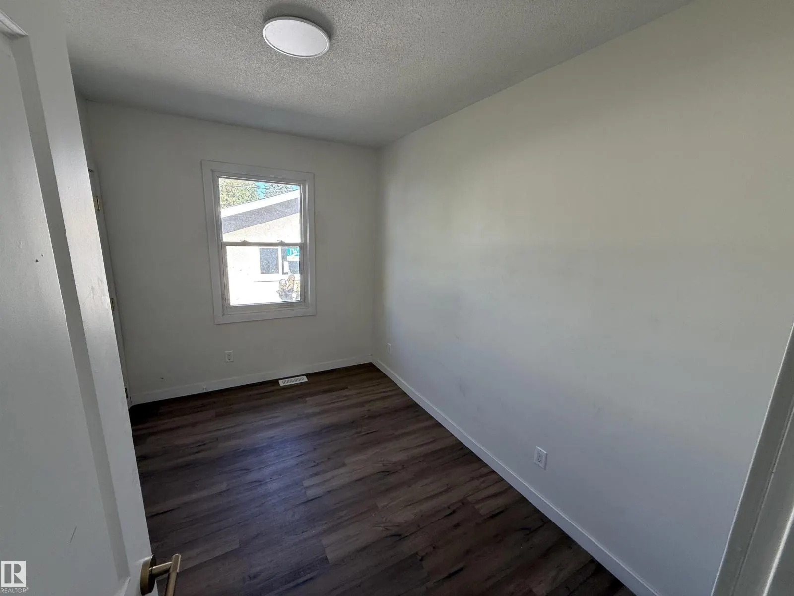 13436 118 AV NW