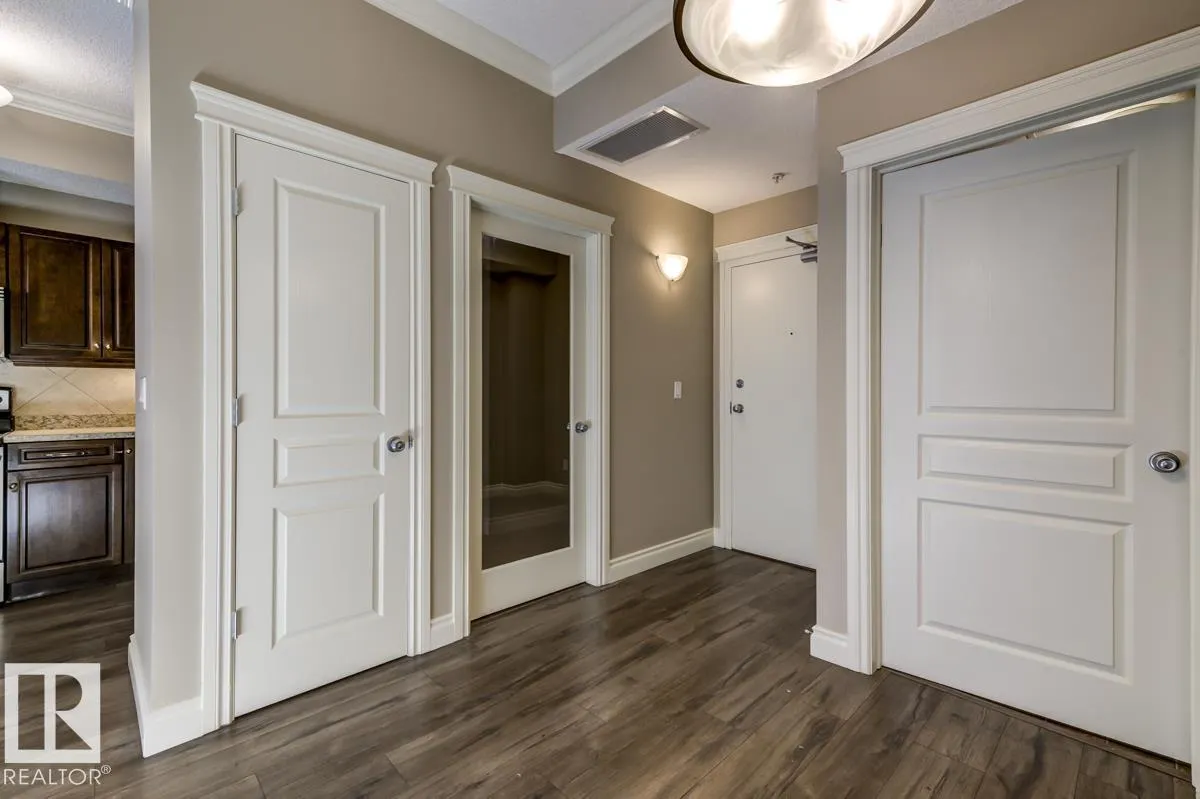 #104 10232 115 ST NW