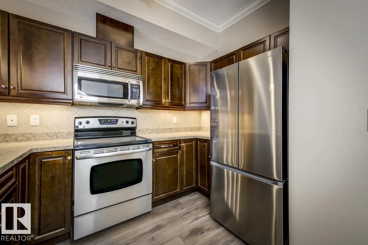 #104 10232 115 ST NW