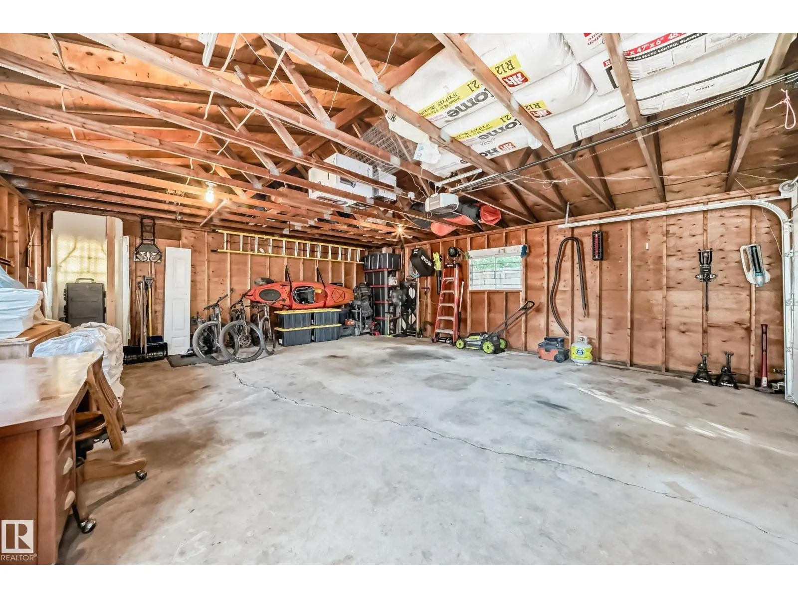 10445 147 ST NW