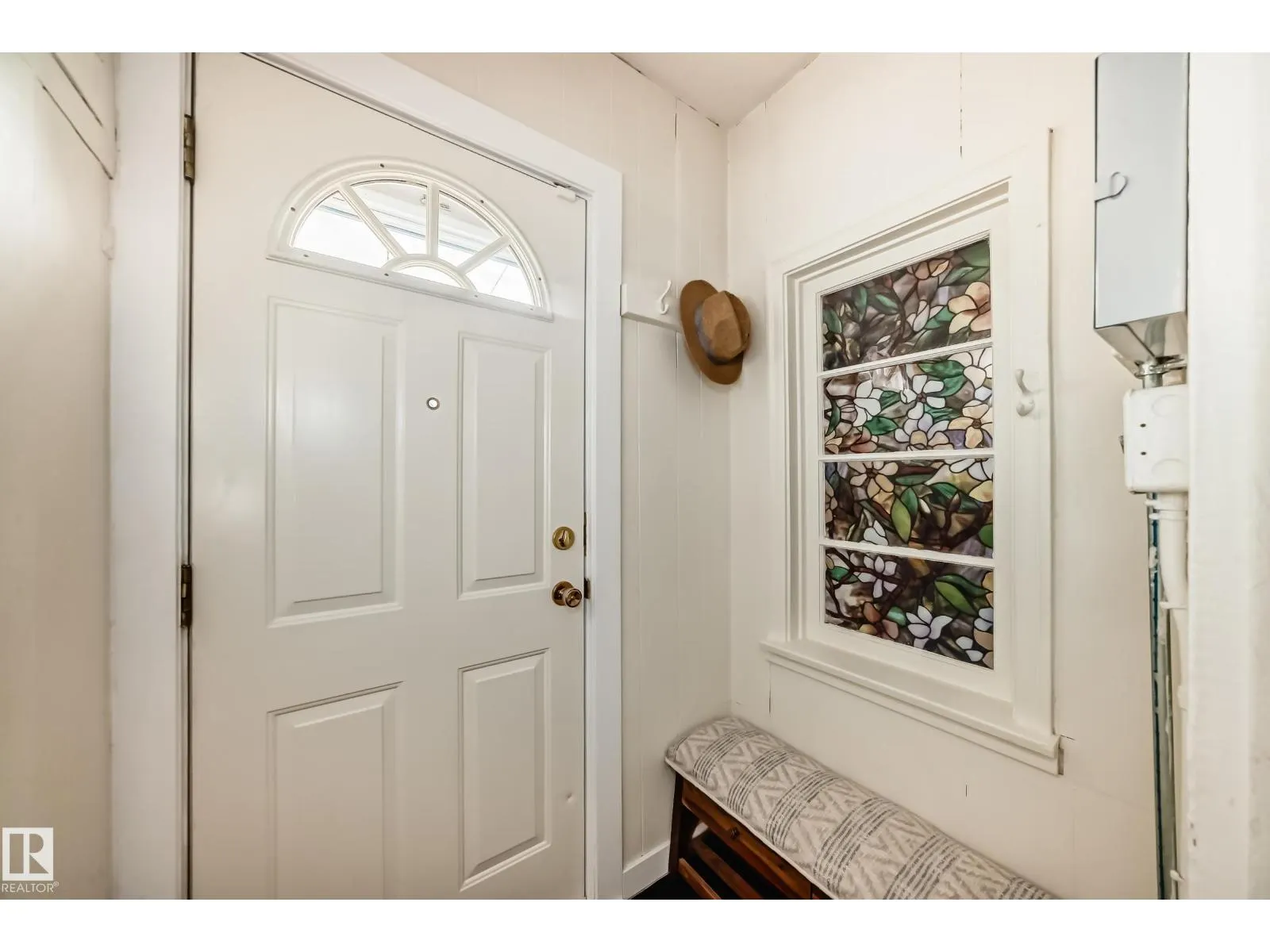 10445 147 ST NW