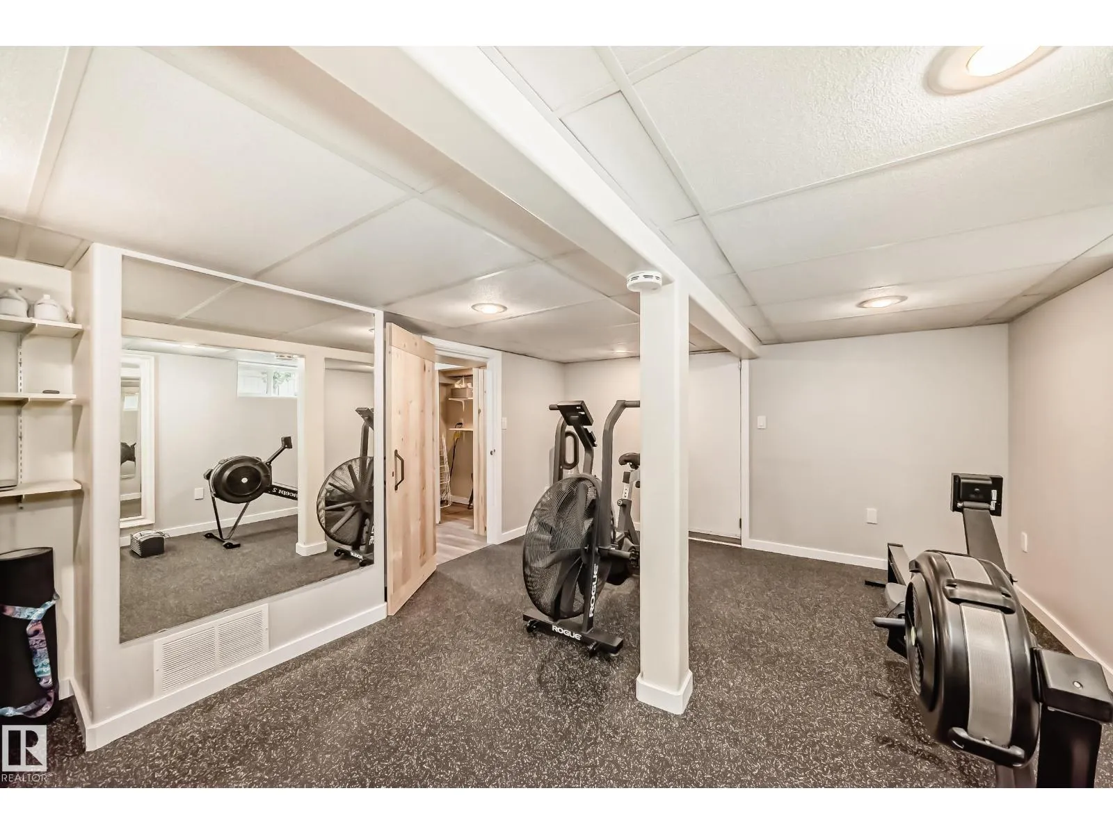 10445 147 ST NW