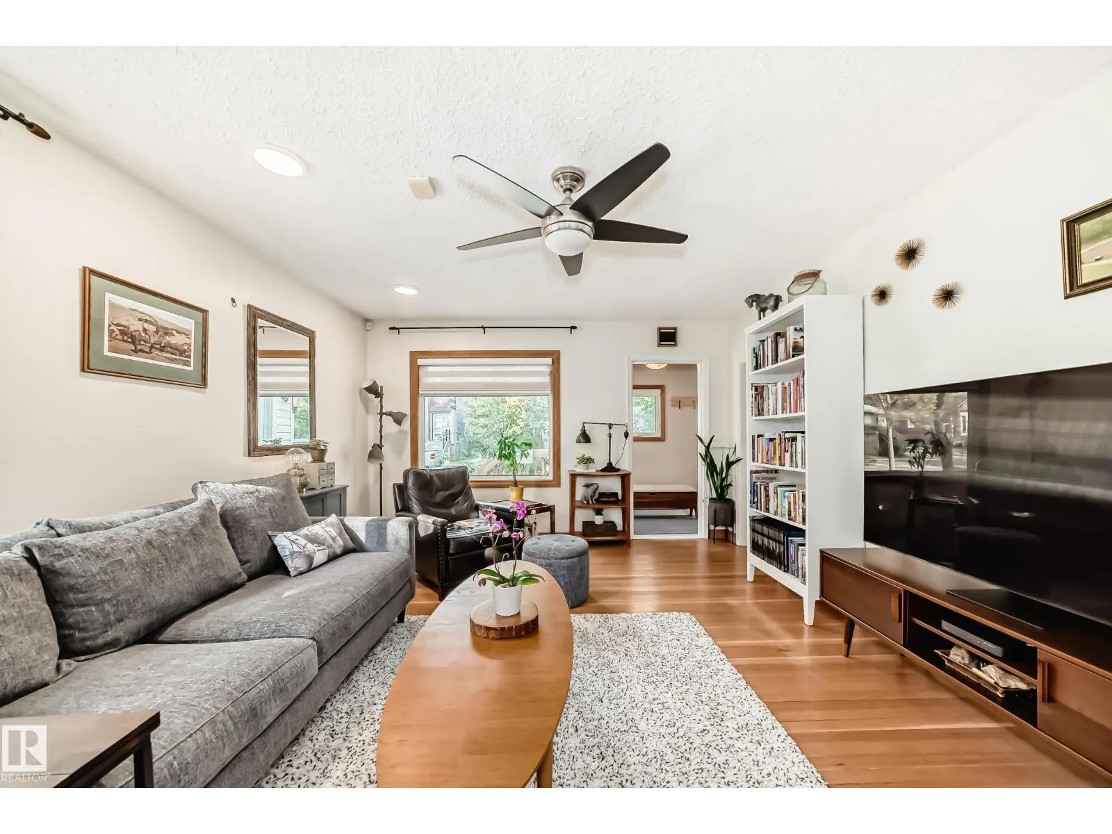 10445 147 ST NW