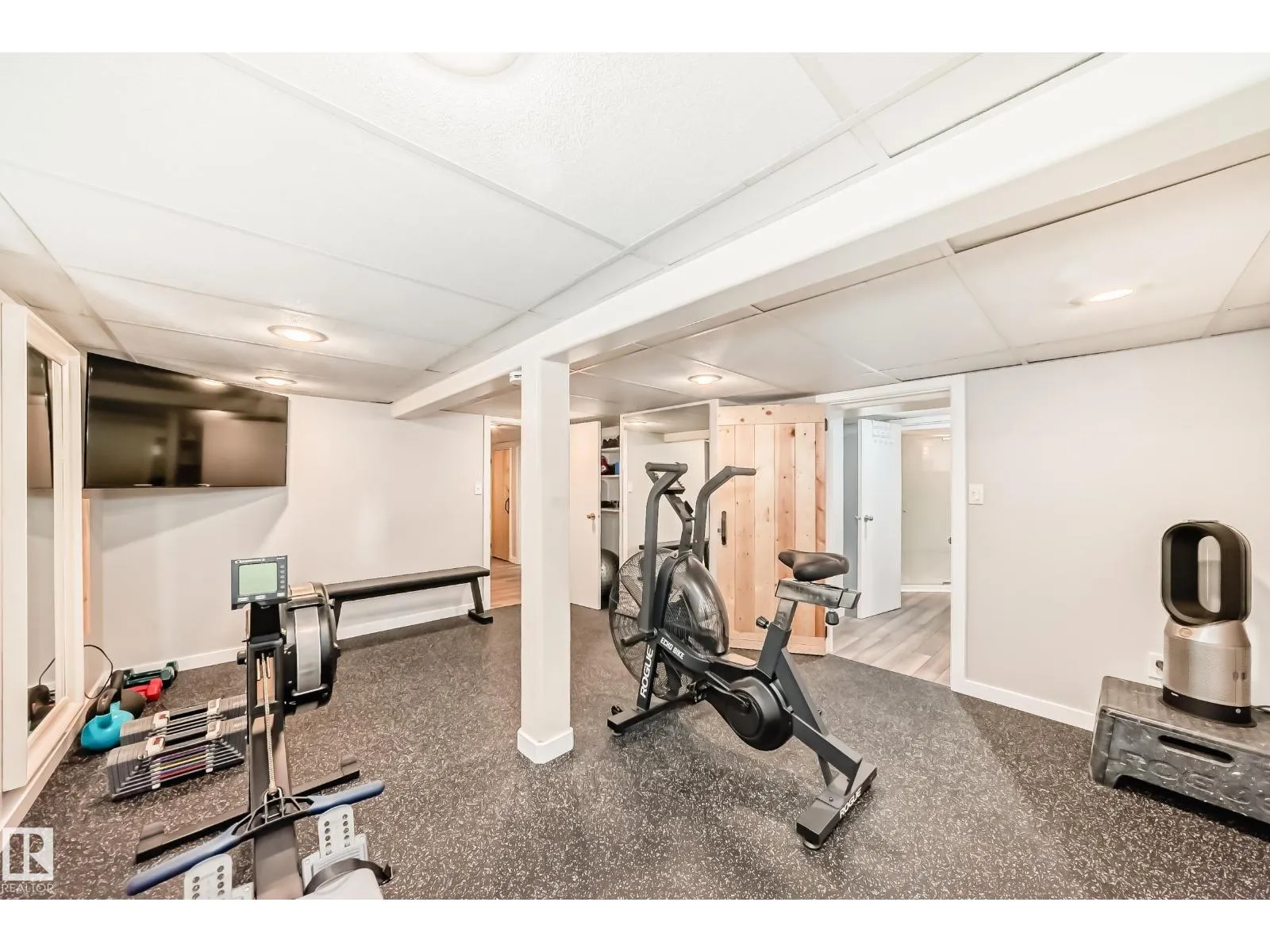 10445 147 ST NW