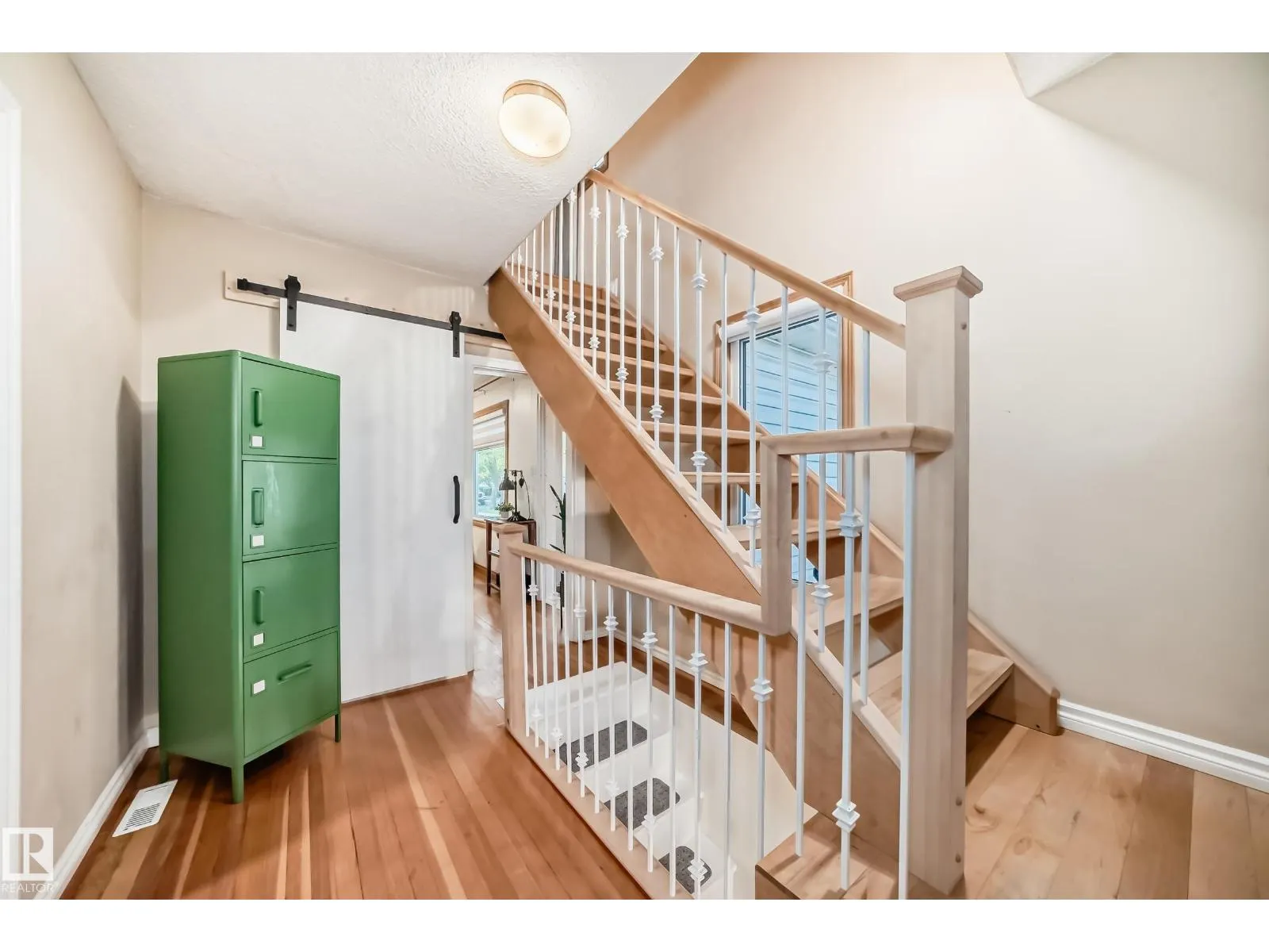 10445 147 ST NW