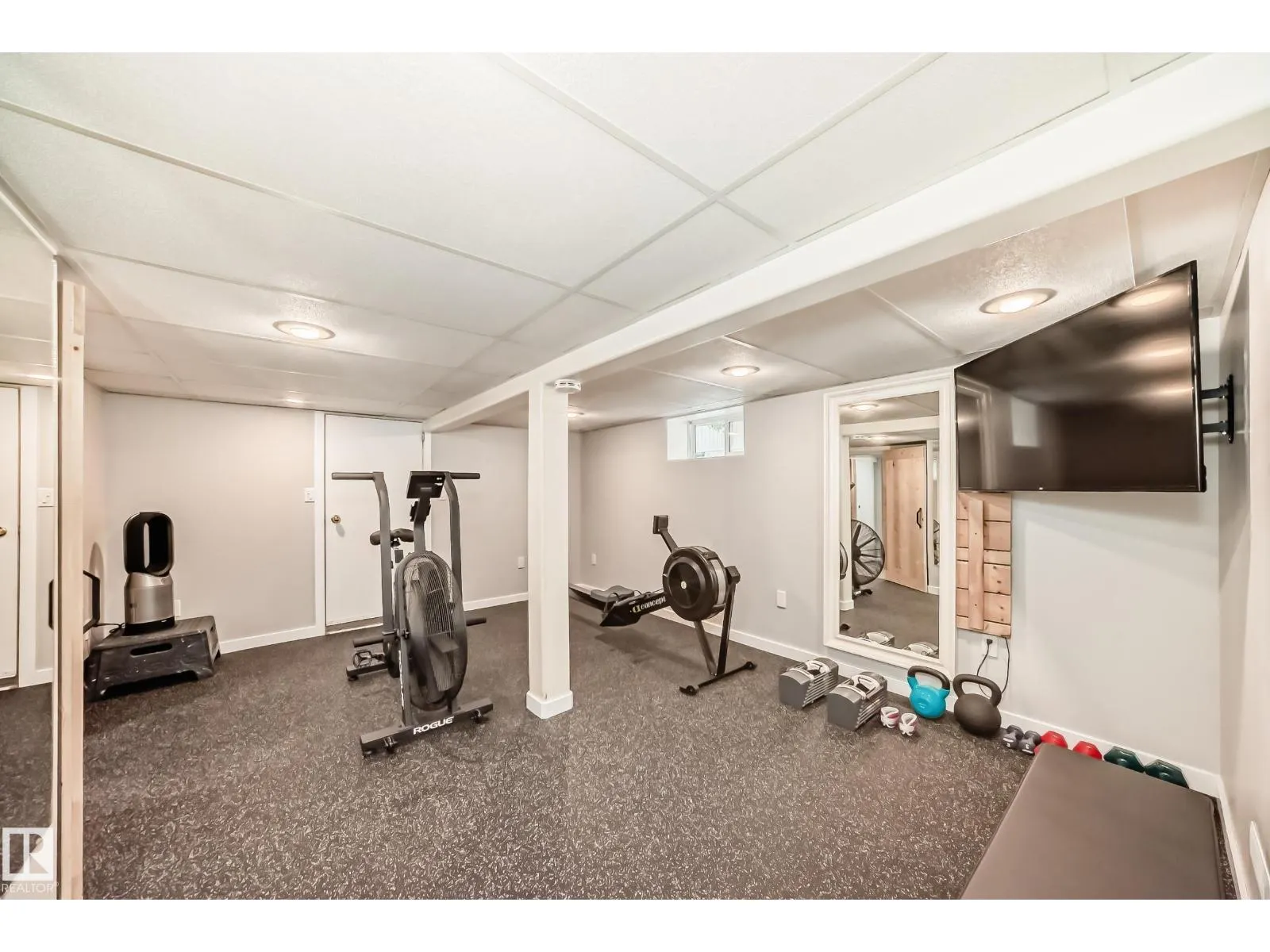 10445 147 ST NW