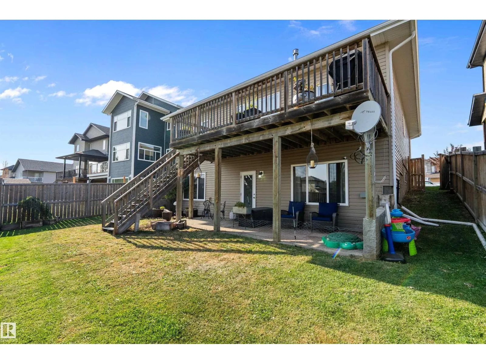 137 CYPRESS DR