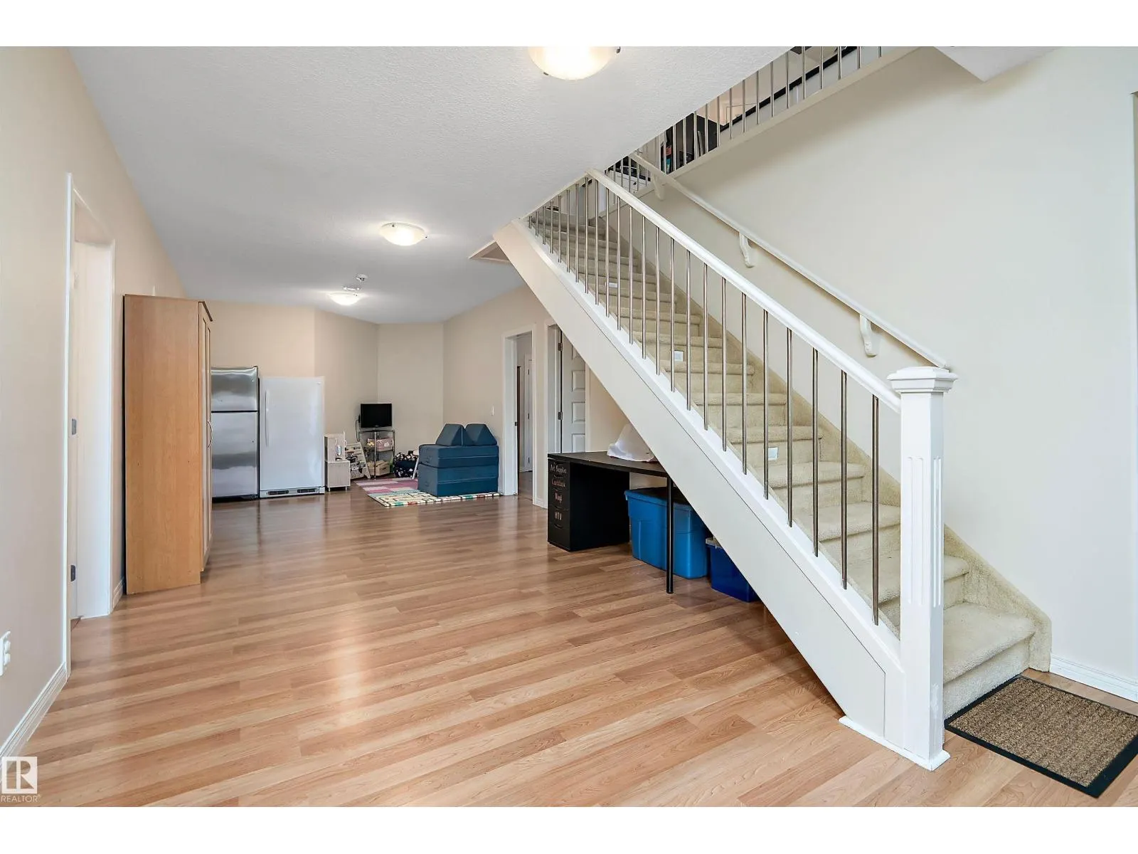 137 CYPRESS DR