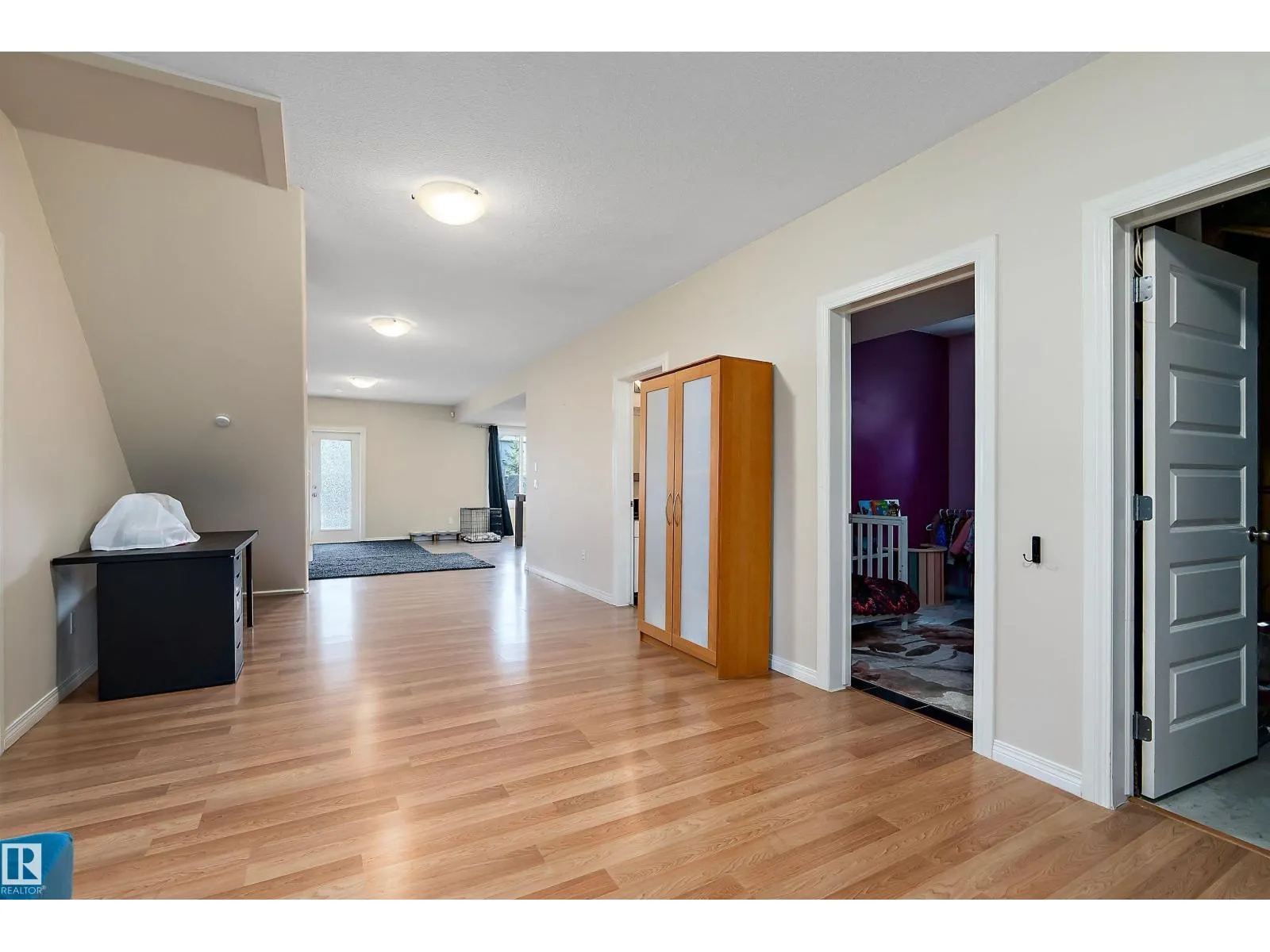 137 CYPRESS DR