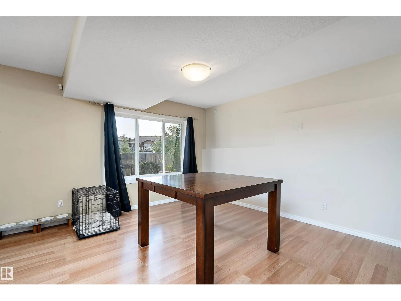137 CYPRESS DR