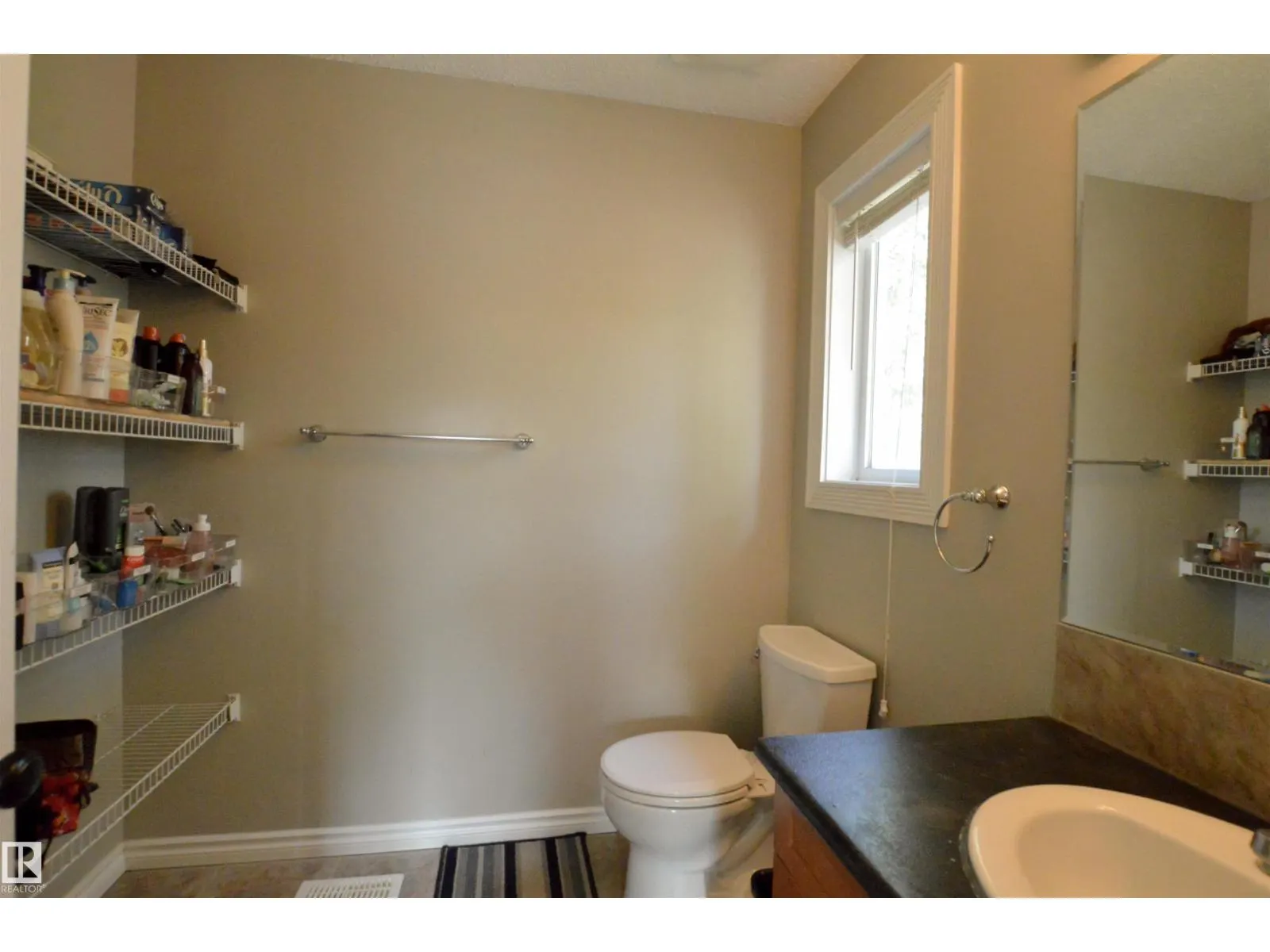 11846 125 ST NW