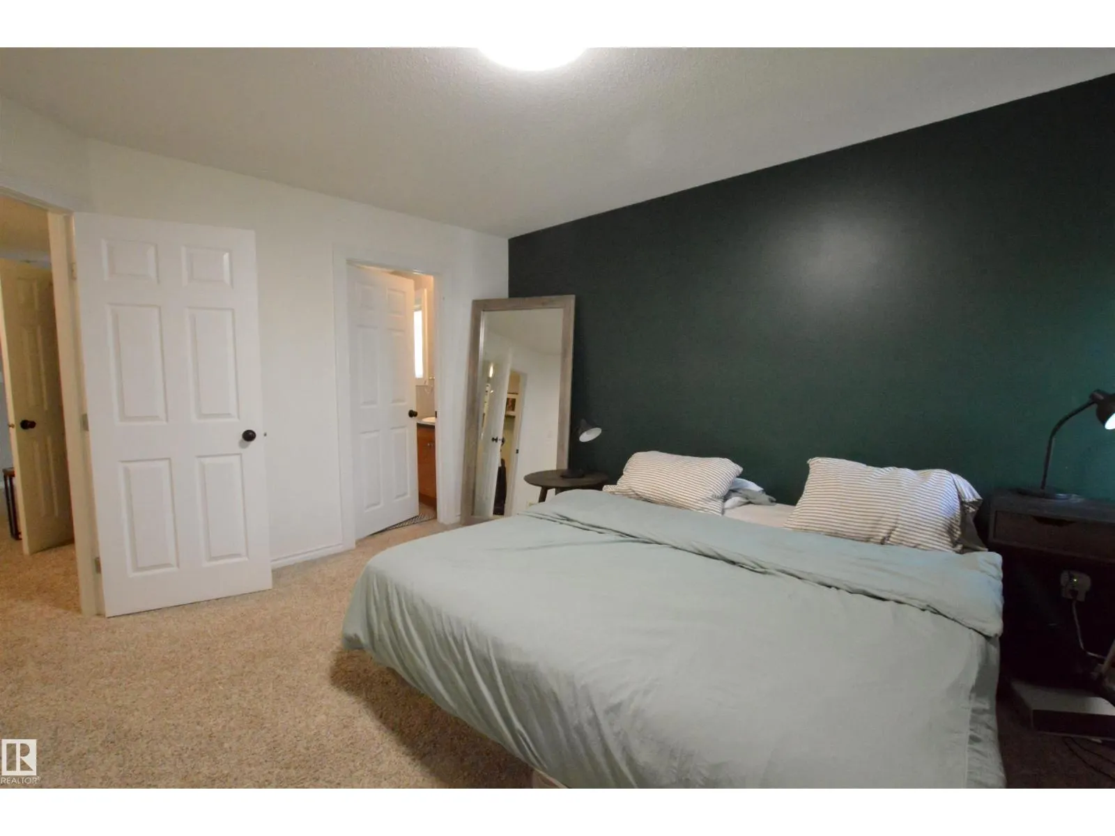 11846 125 ST NW