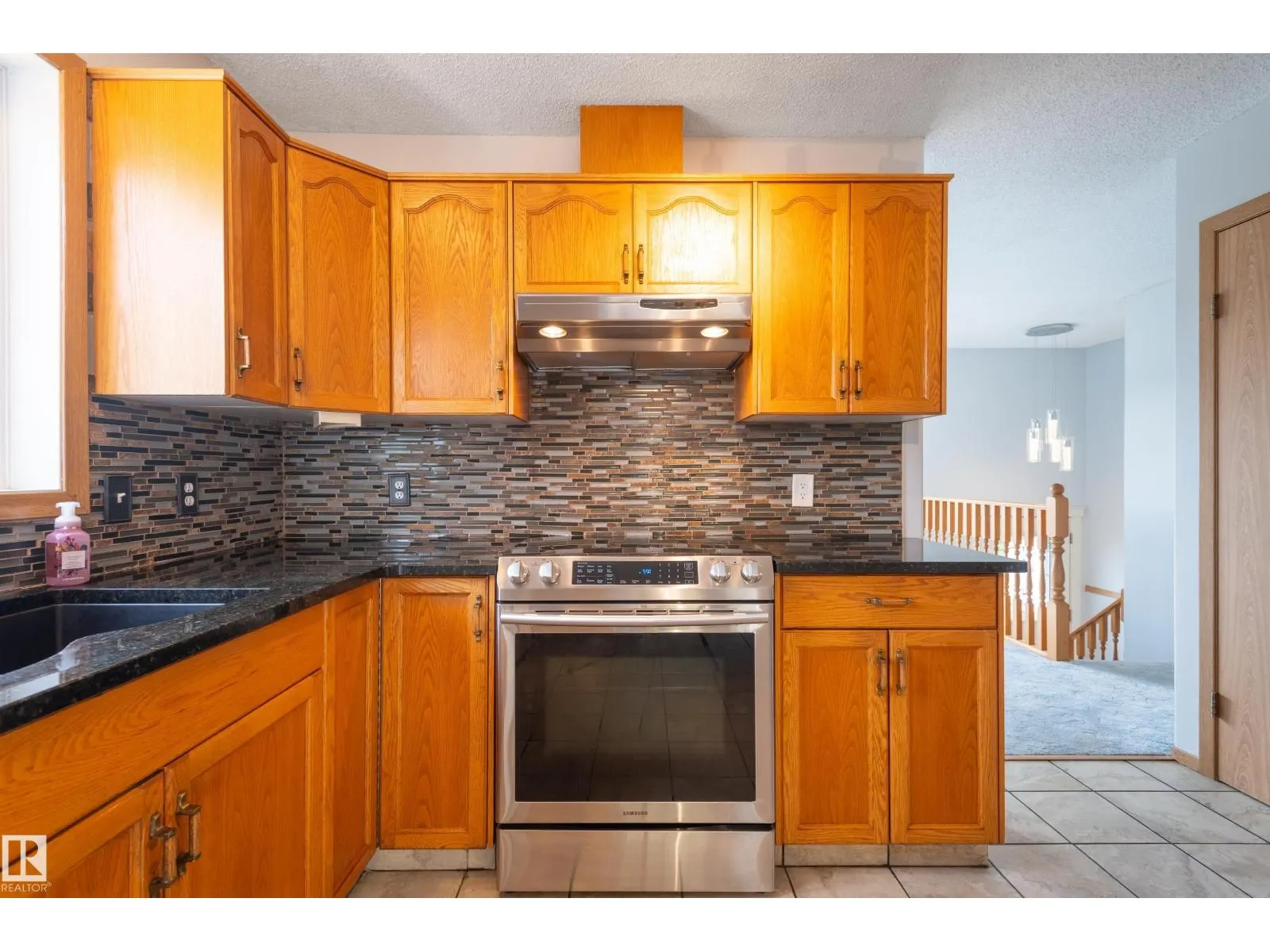 47 Westview DR