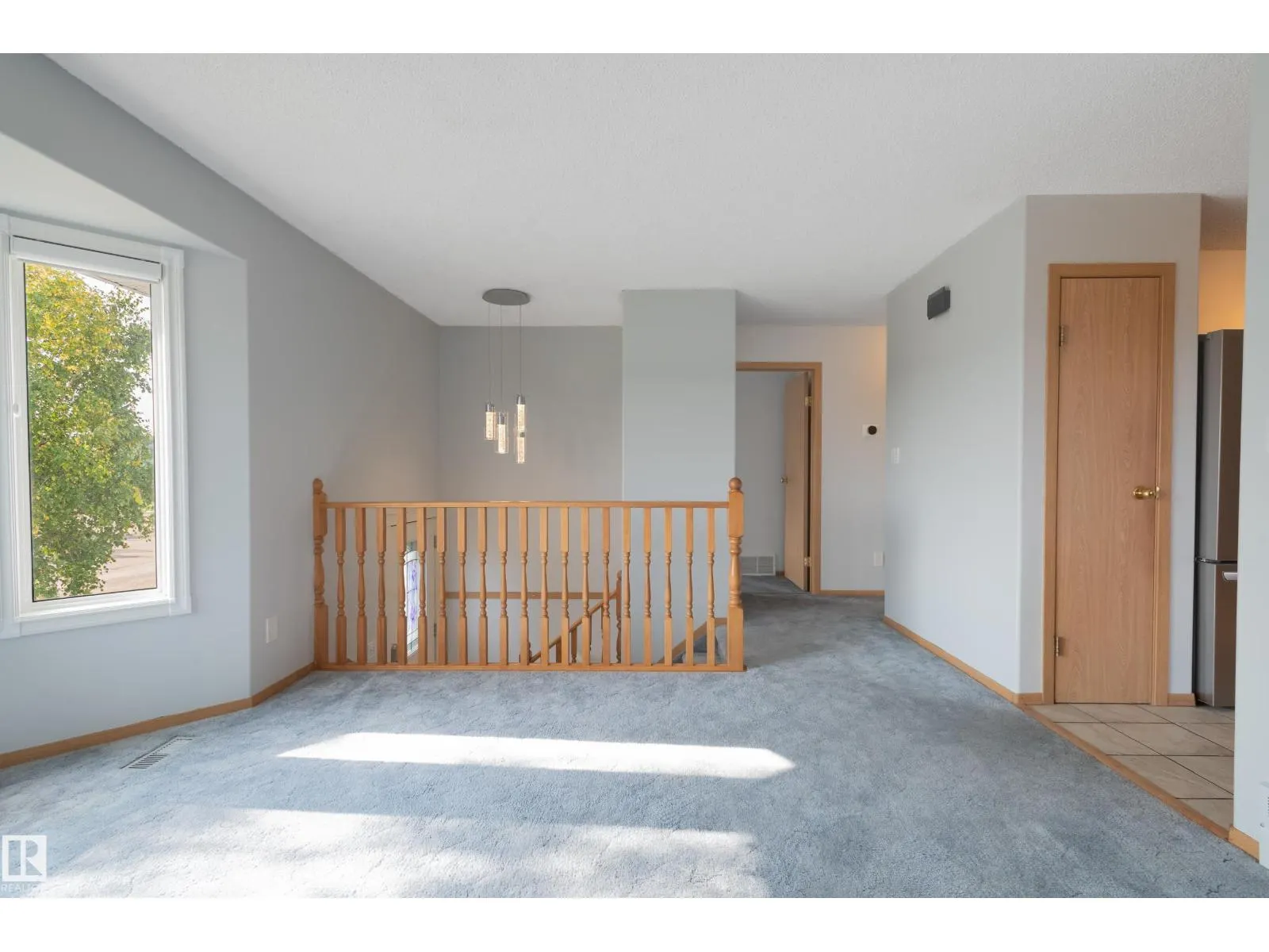 47 Westview DR