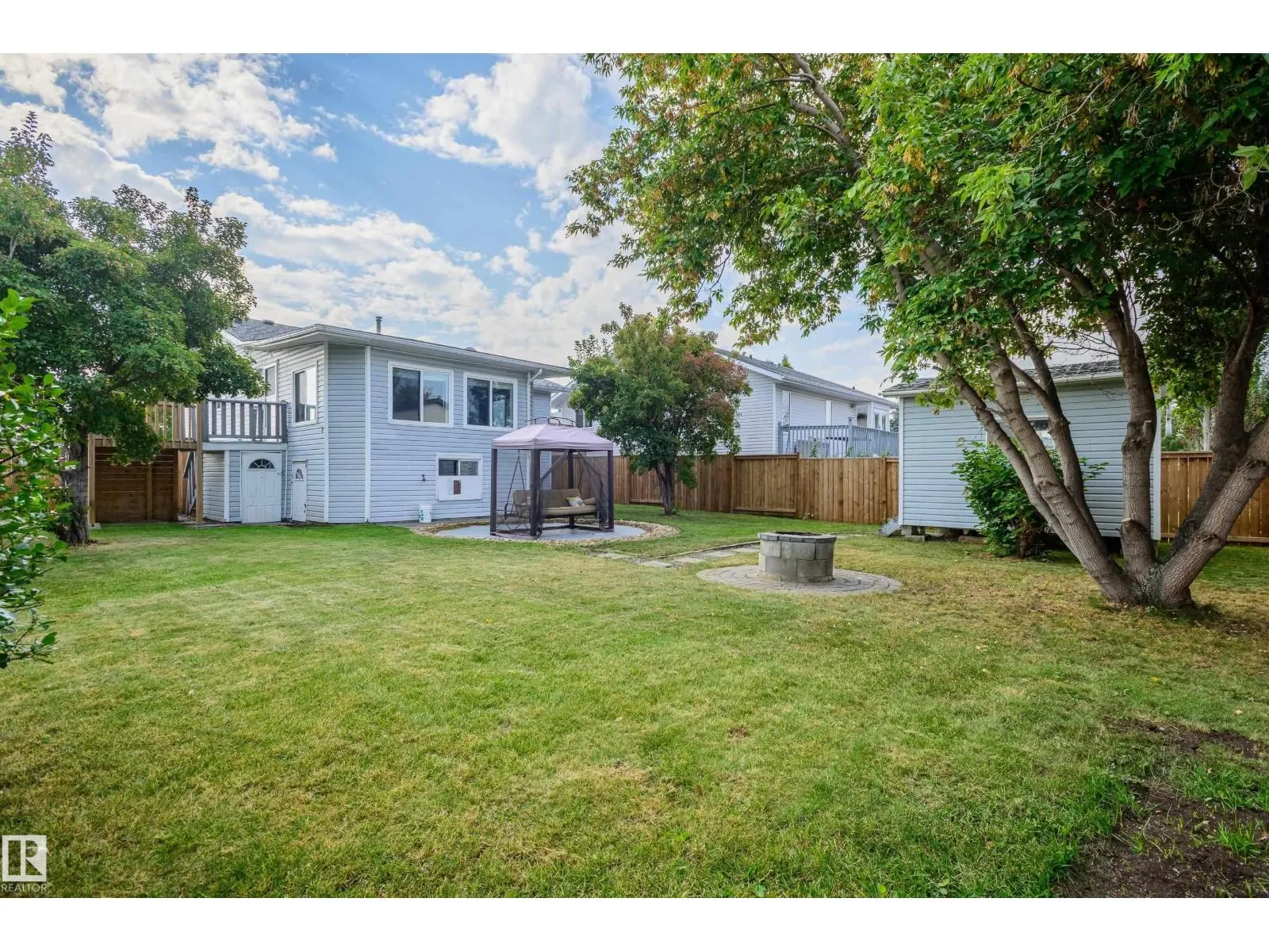 47 Westview DR