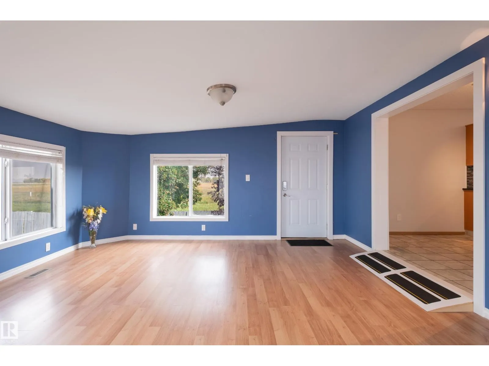 47 Westview DR