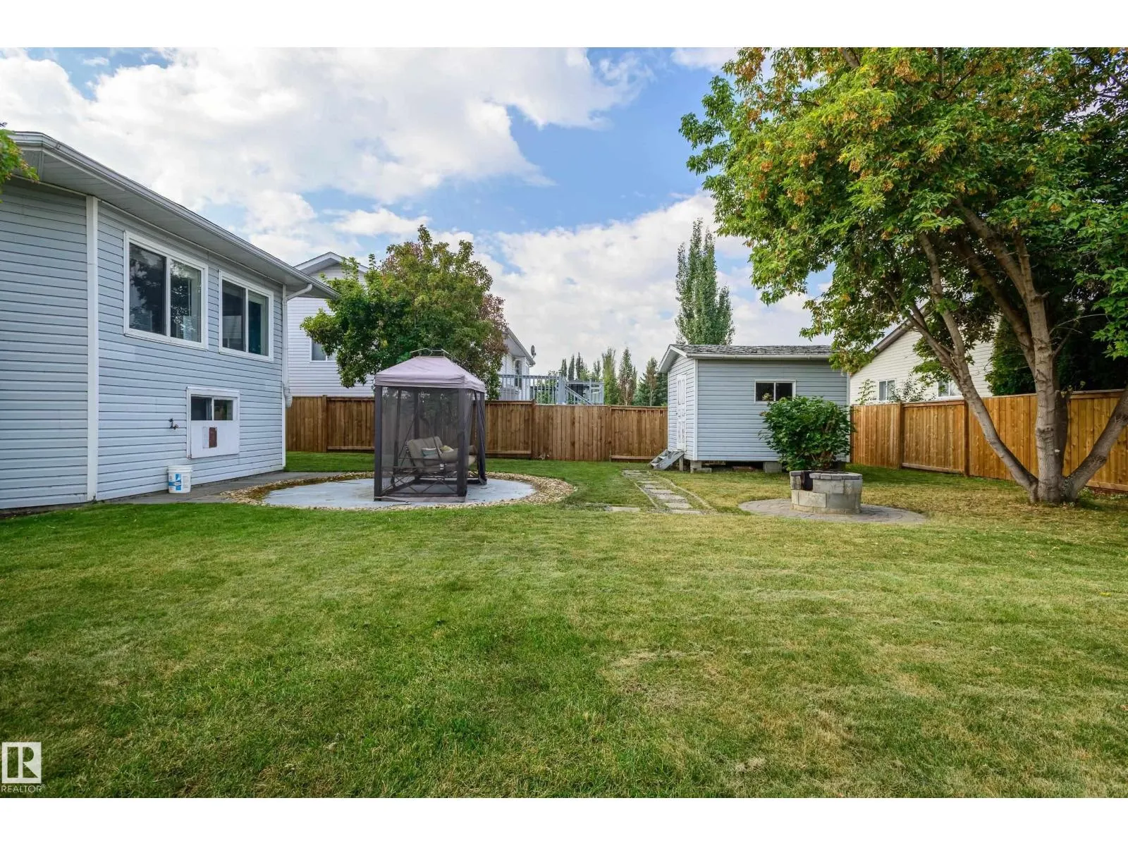 47 Westview DR