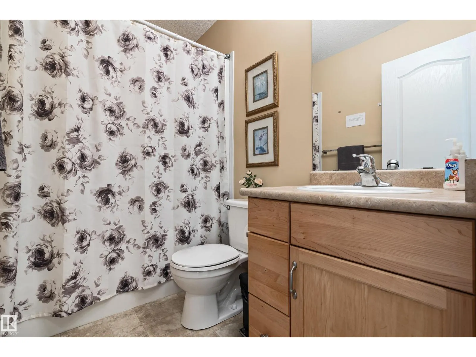 20432 50 AV NW