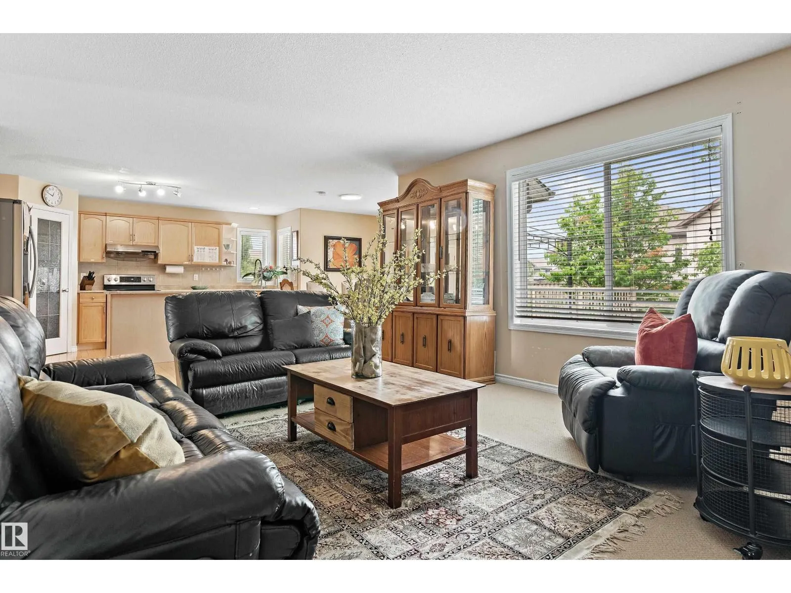 20432 50 AV NW
