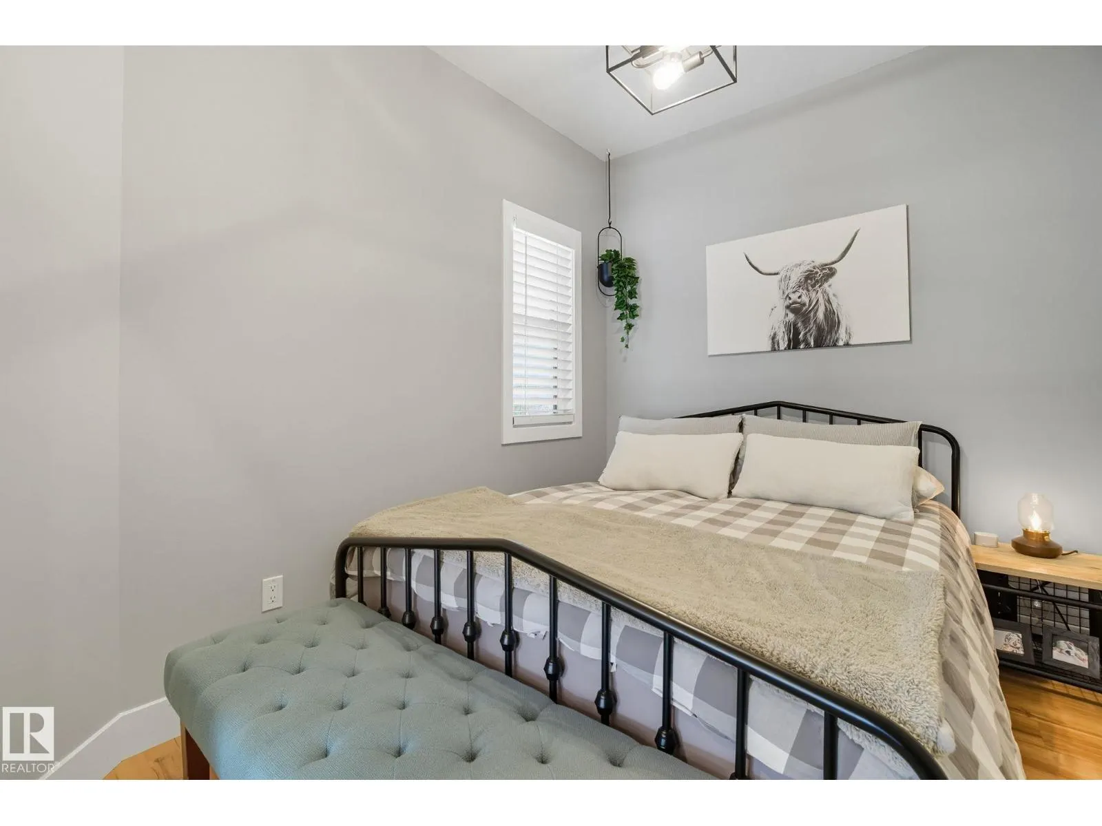 141 Dansereau WY