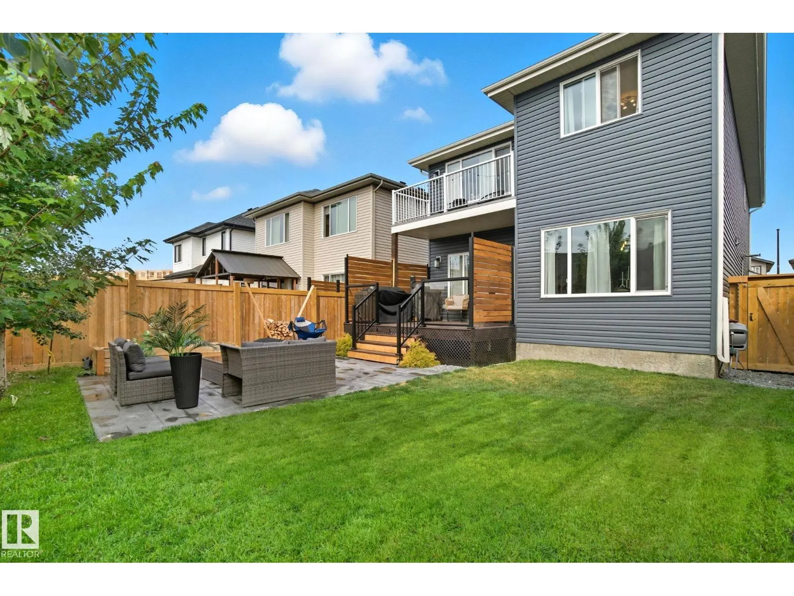 141 Dansereau WY