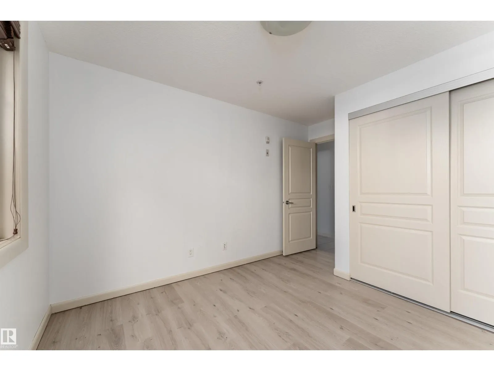 #238 400 Palisades Way