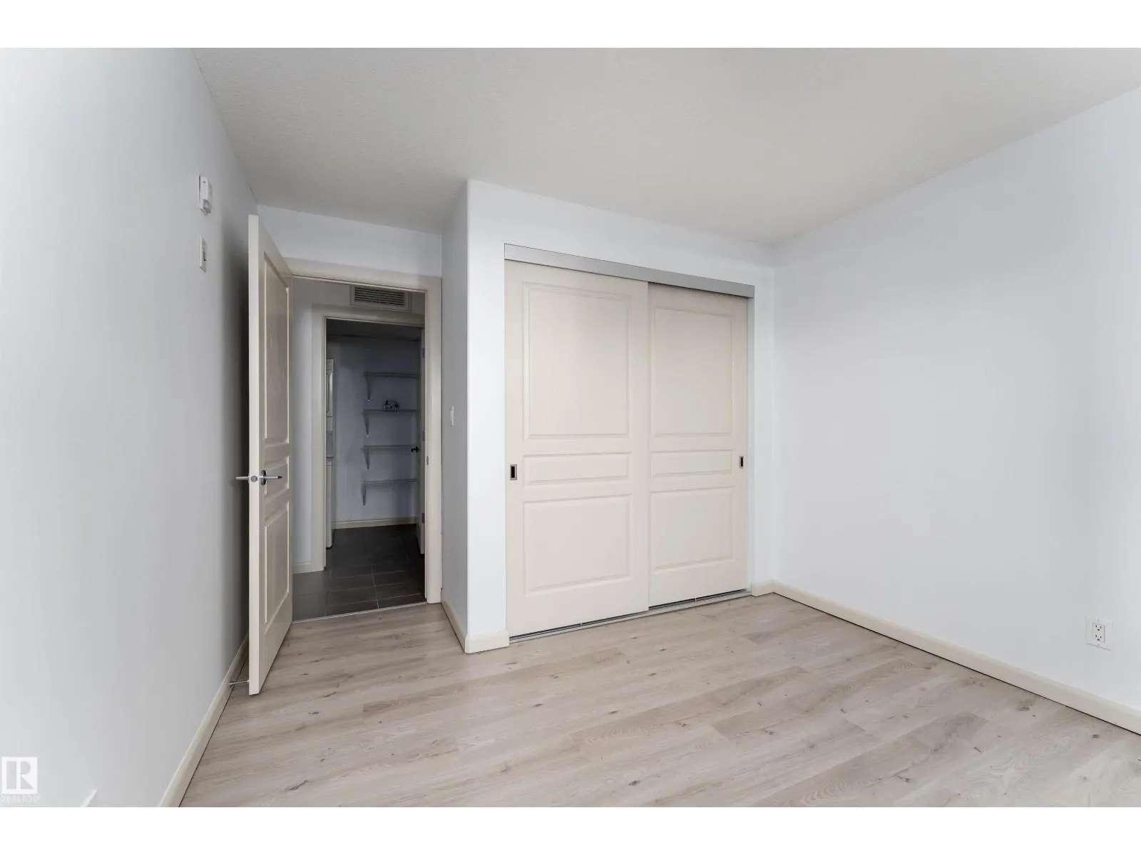 #238 400 Palisades Way