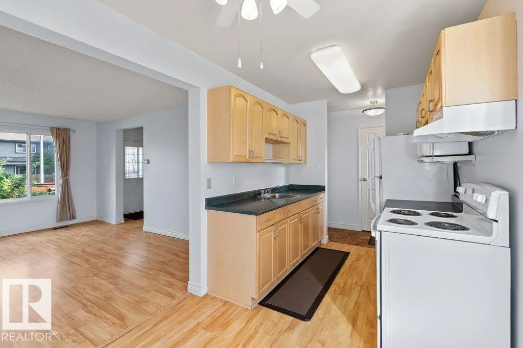 122 PRIMROSE GARDENS GD NW