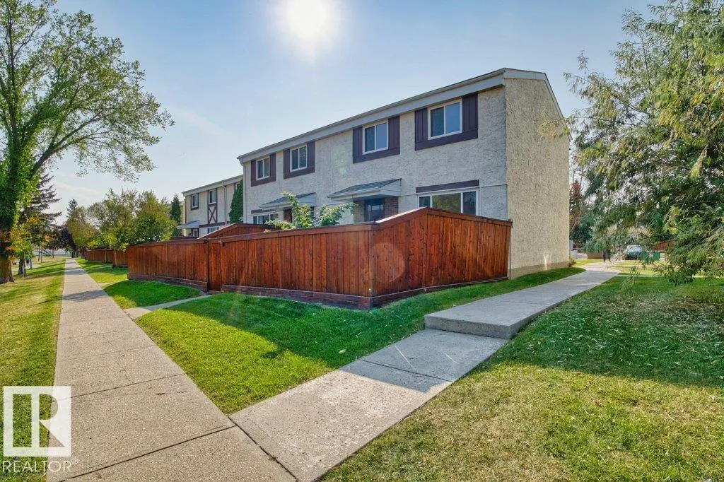 122 PRIMROSE GARDENS GD NW