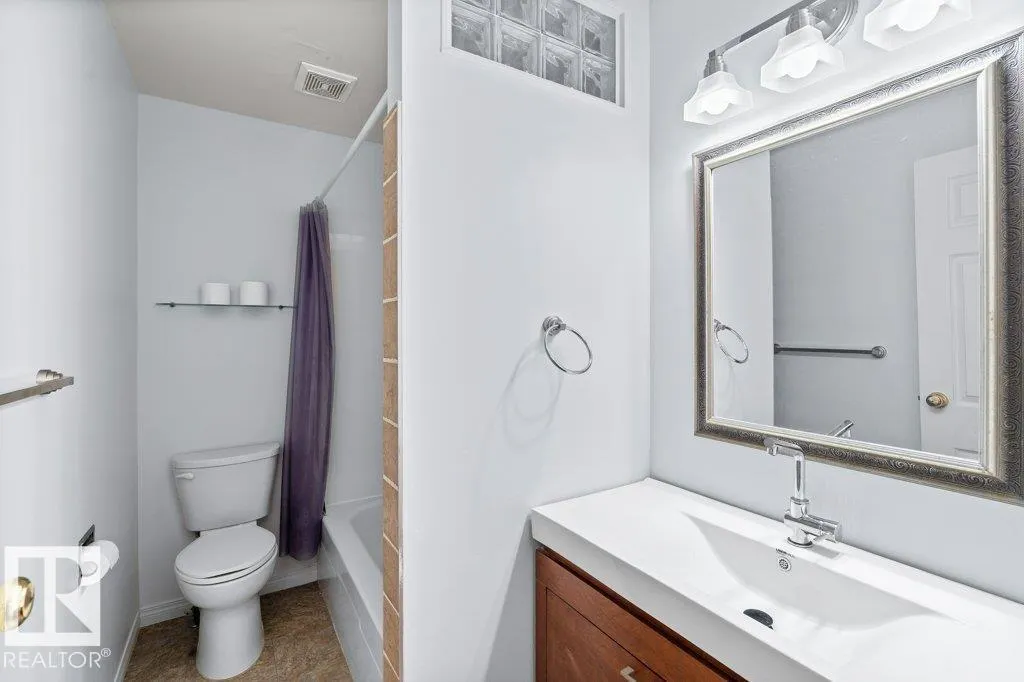 122 PRIMROSE GARDENS GD NW
