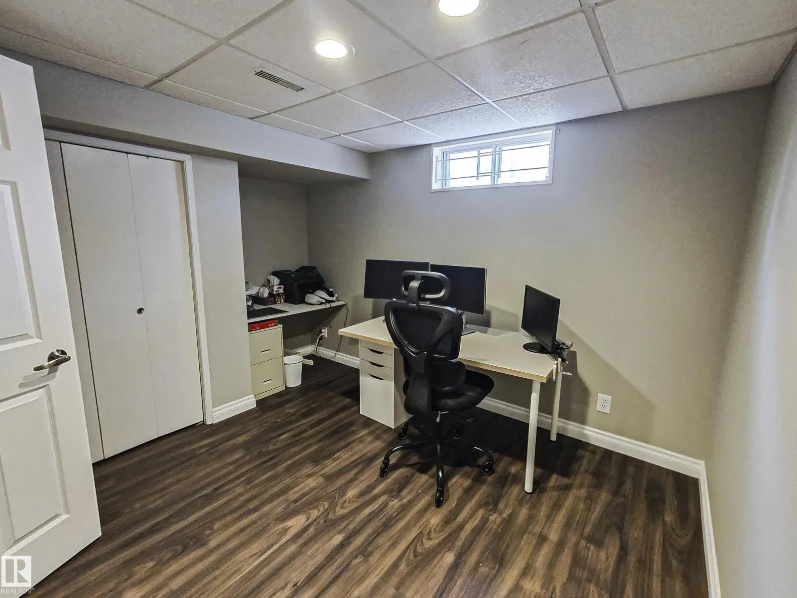 10420 18 AV NW