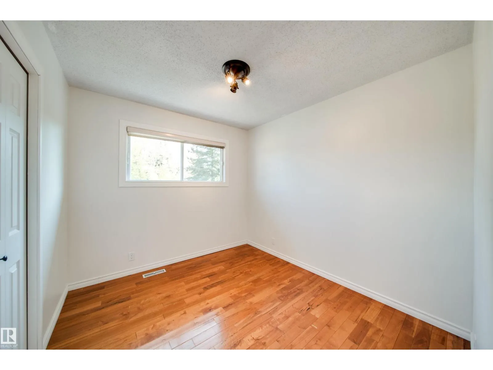 18851 99A AV NW NW