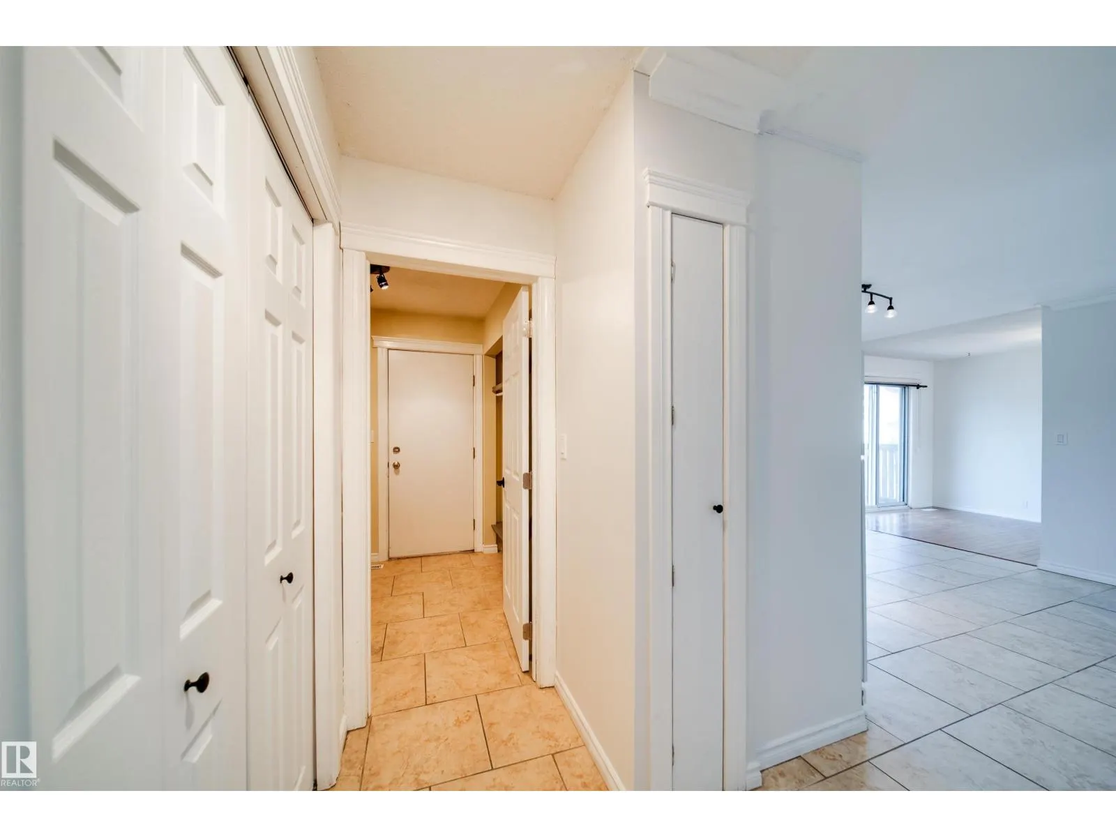 18851 99A AV NW NW