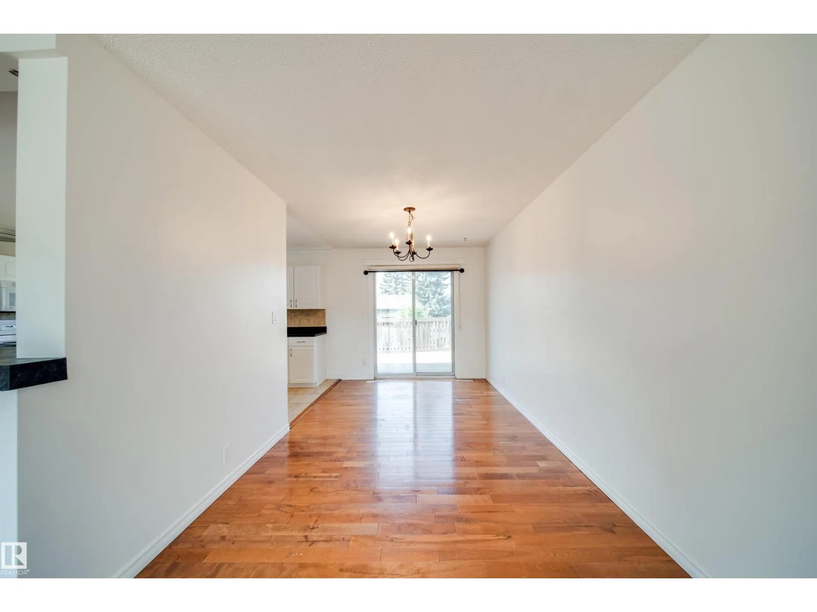18851 99A AV NW NW