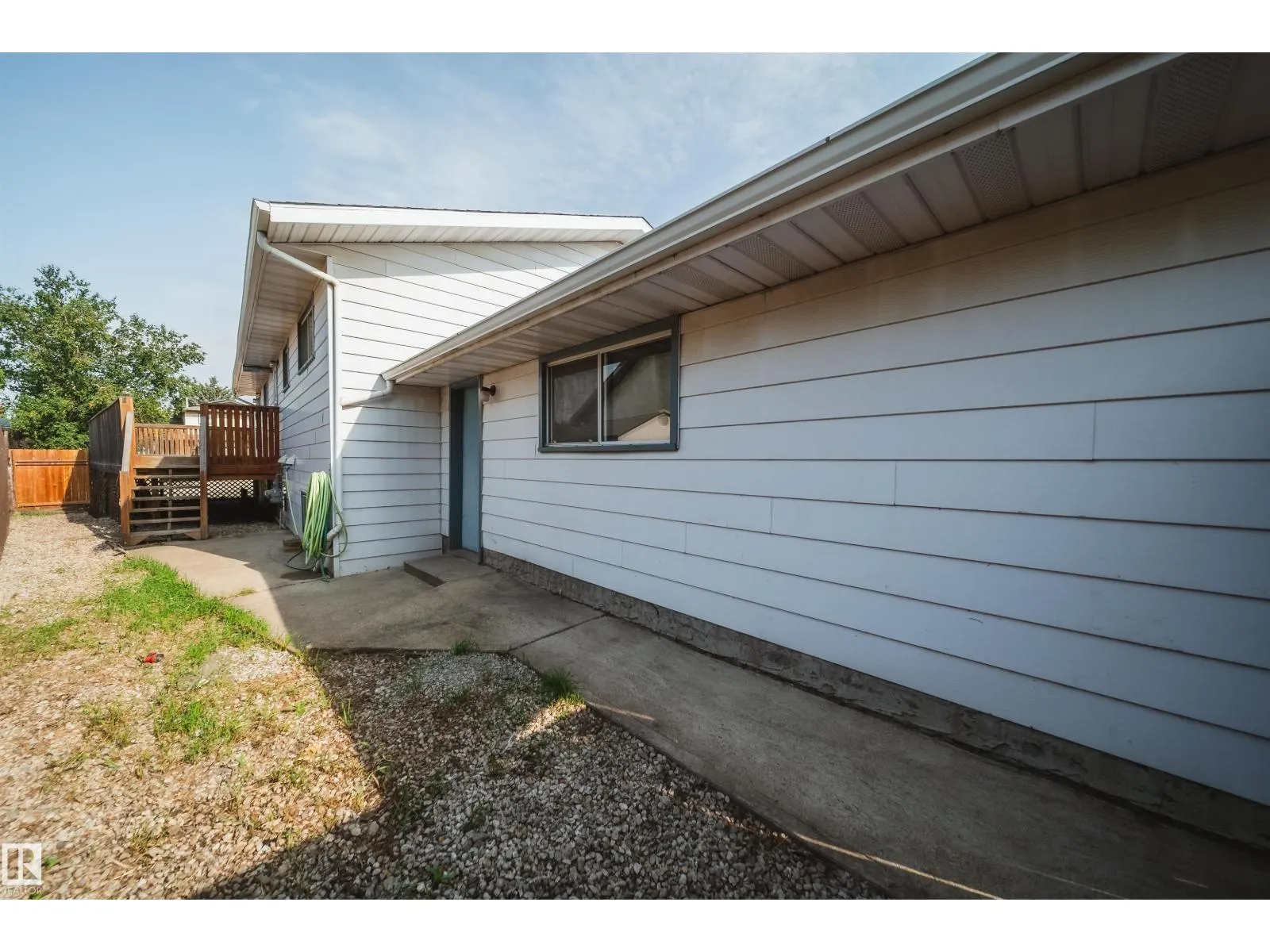 18851 99A AV NW NW