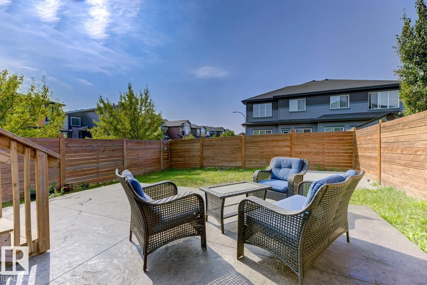618 40 ST SW