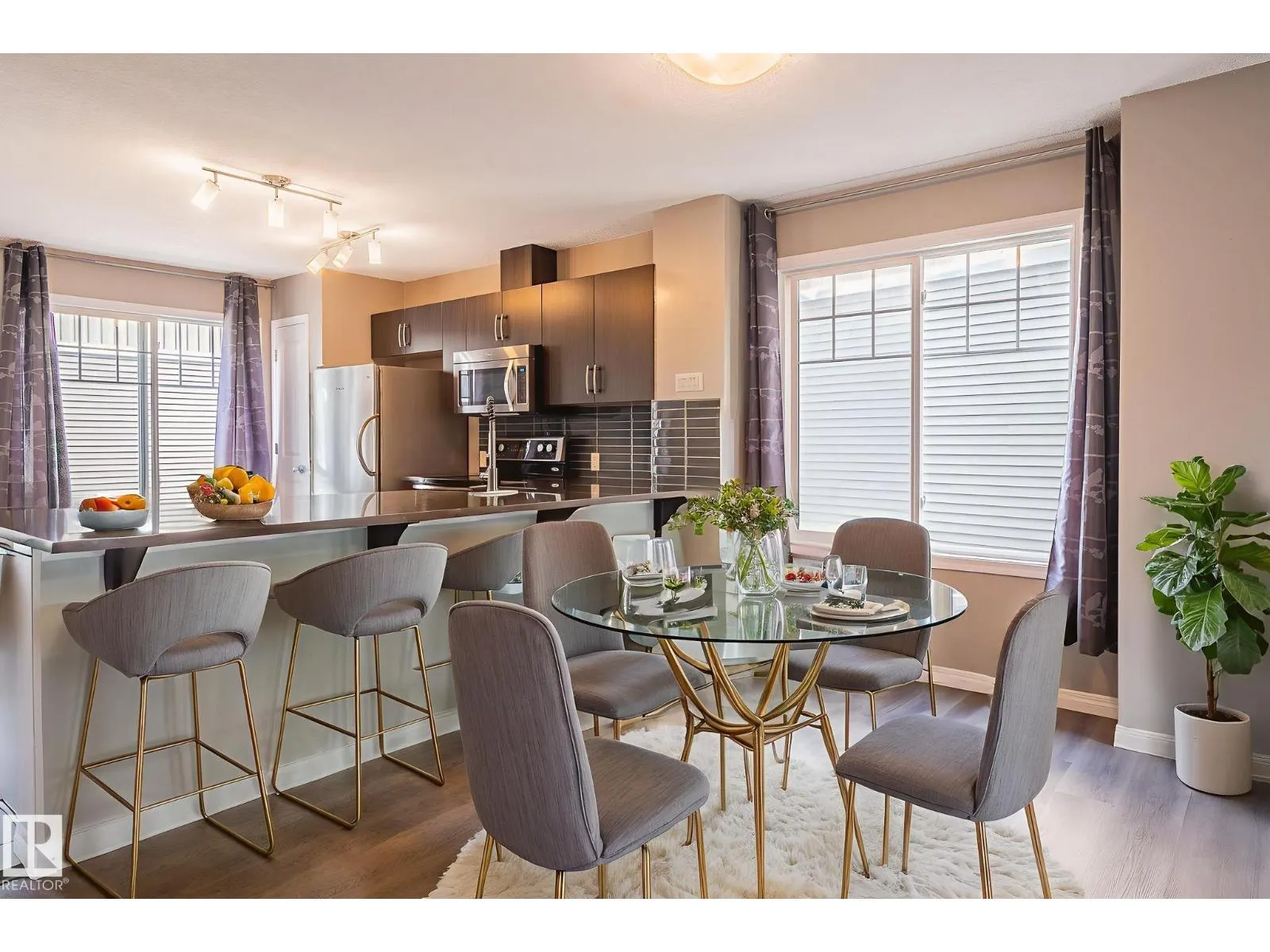 #27 4050 Savaryn Drive SW