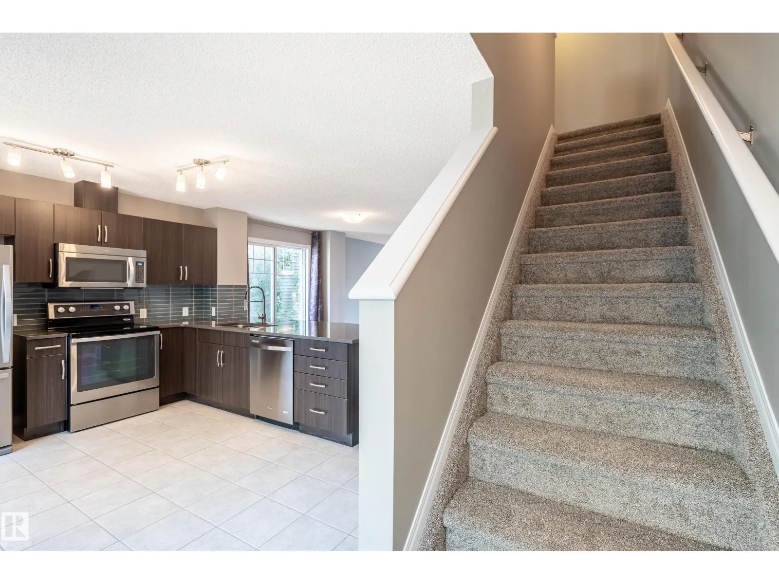 #27 4050 Savaryn Drive SW