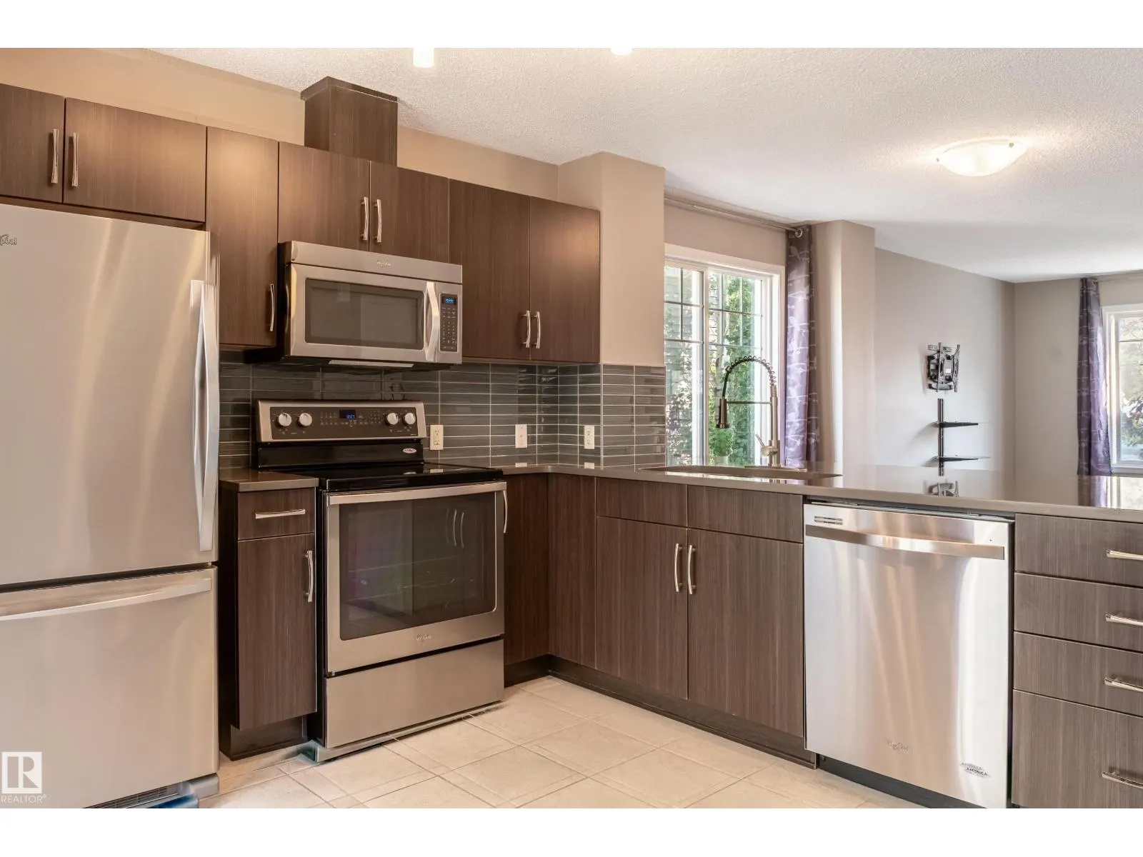 #27 4050 Savaryn Drive SW