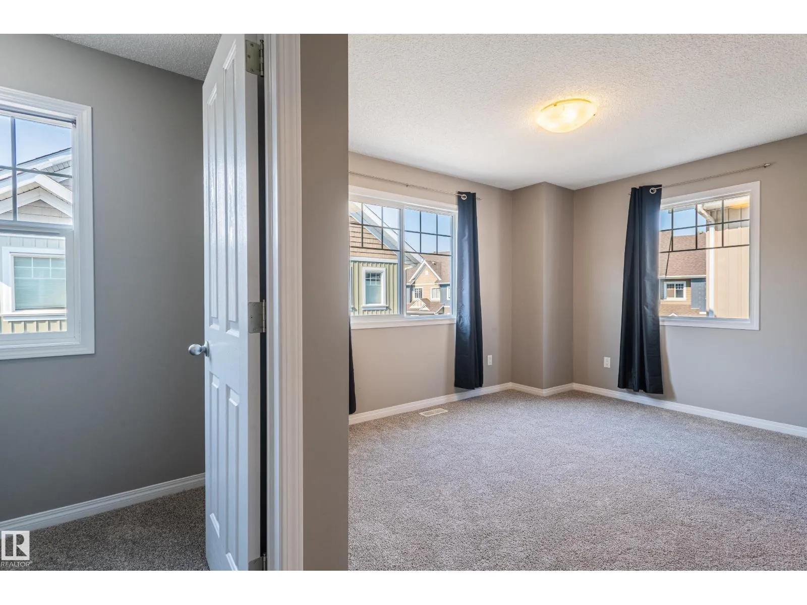 #27 4050 Savaryn Drive SW