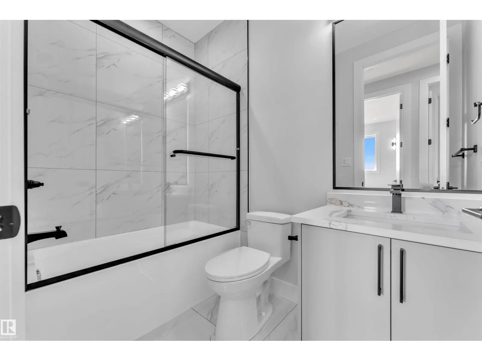 6216 18 ST