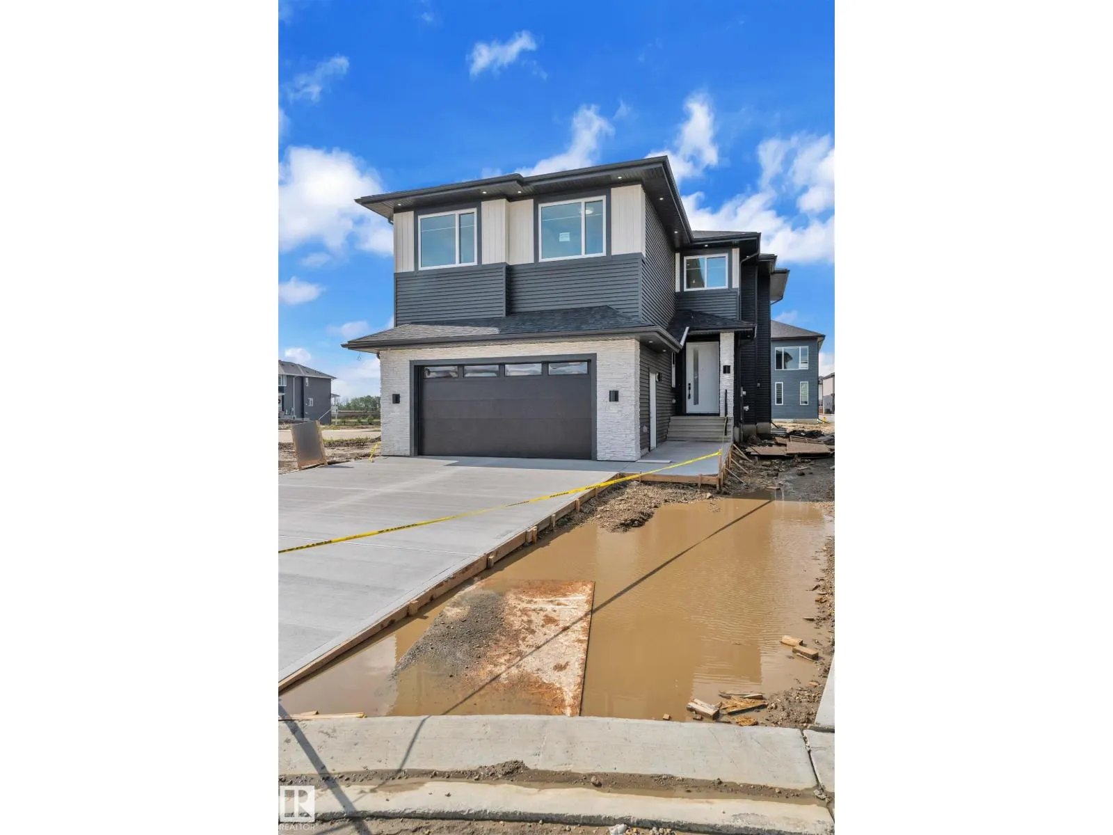 6216 18 ST