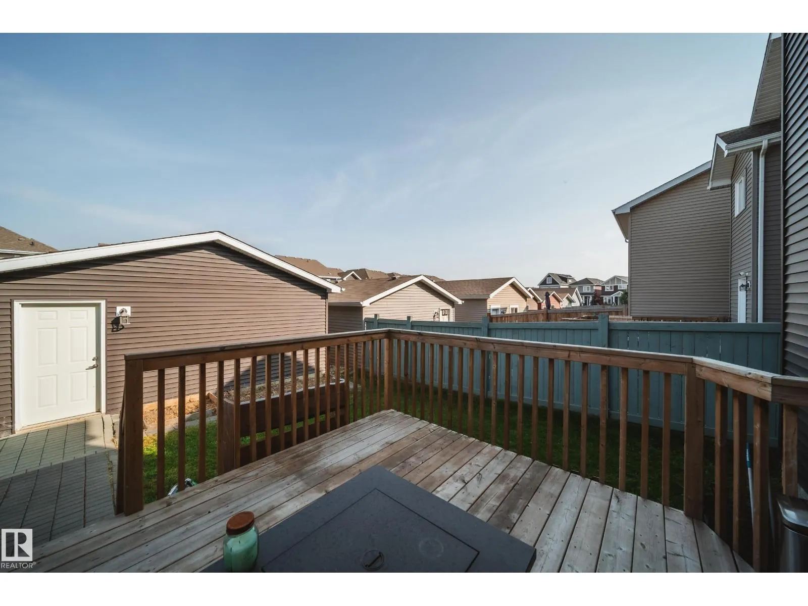 16728 15 AV SW