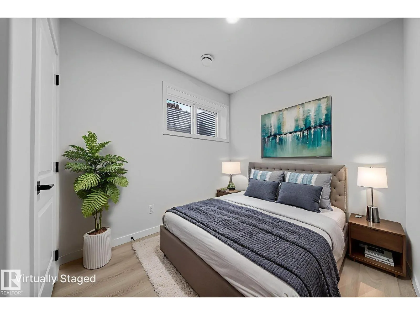 6385 KING WD SW