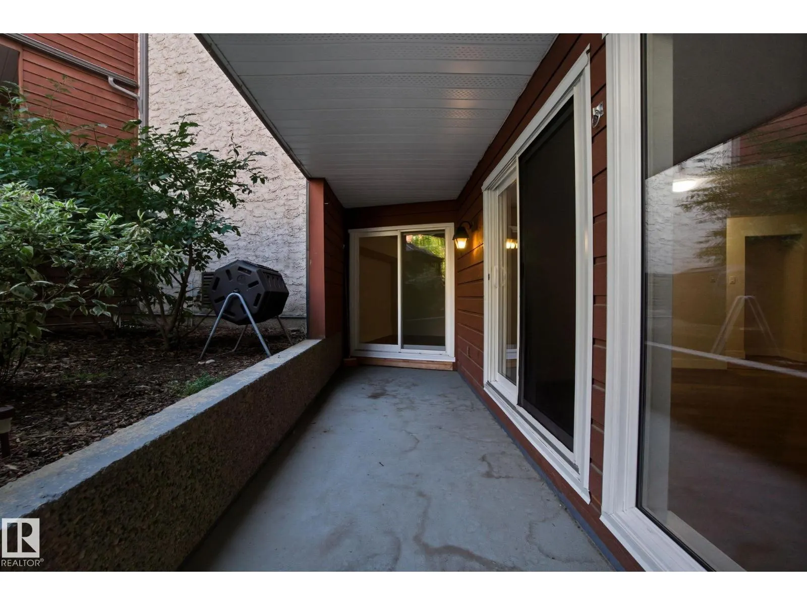 #6 10160 119 ST NW