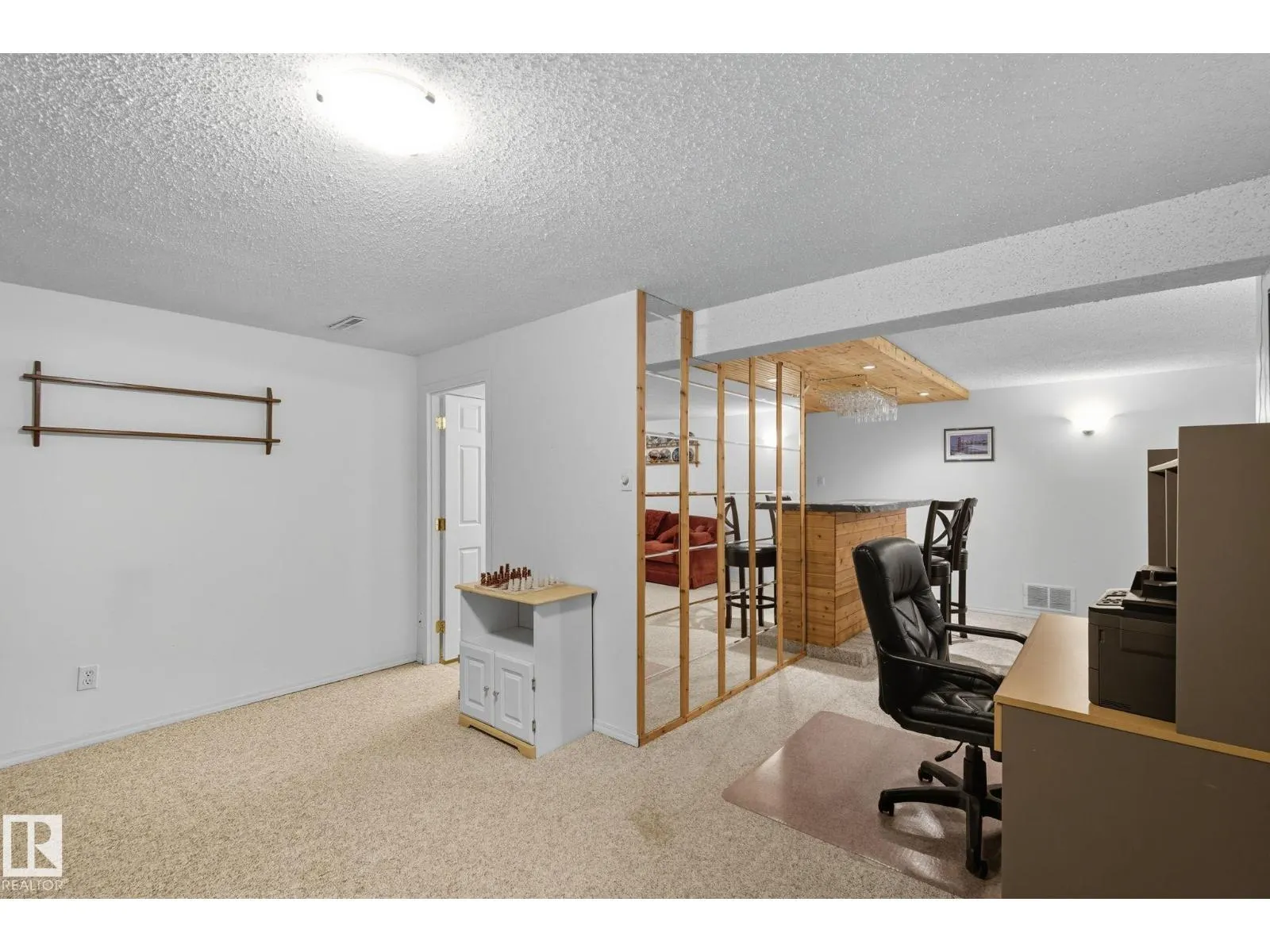 552 Sage Crescent