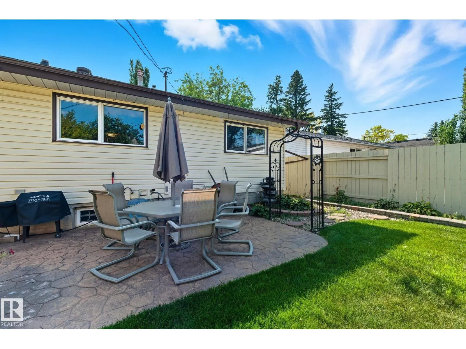 552 Sage Crescent