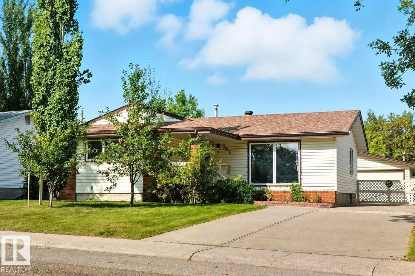 552 Sage Crescent