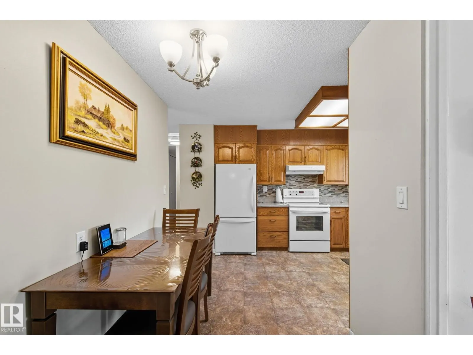 552 Sage Crescent